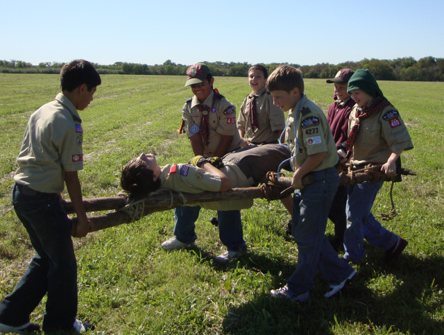 2010-Pack409-Blue-n-Gold - 098.jpg